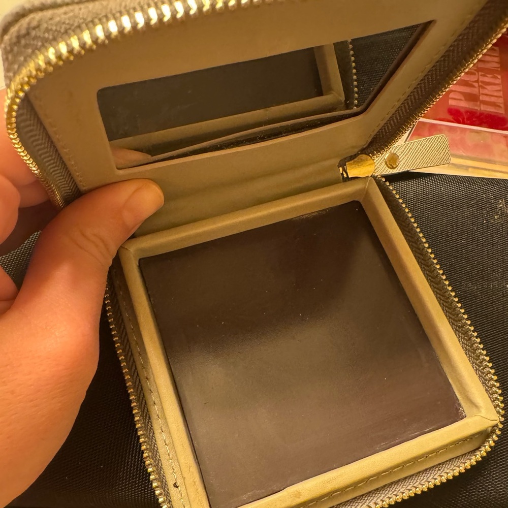 Compact Mirror with Zipper Case